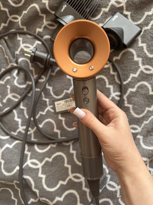 Фен Dyson/Дайсон