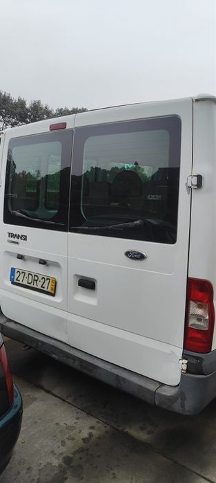 Ford Transit 2.2 TDCI 9 lugares