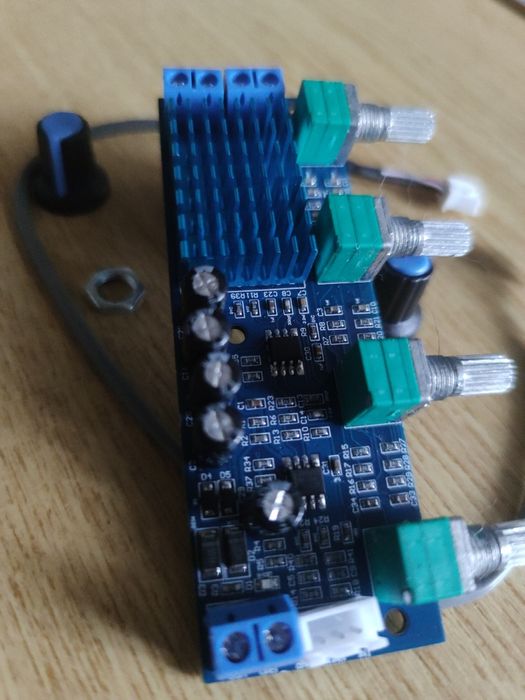 Усилитель звука+ темброблок , цифровой аудио TPA3116 D2. DC 12-24 V.