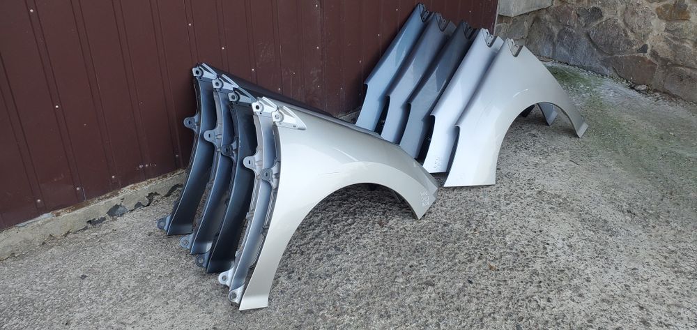 Крила крило пежо Peugeot 308 307  3008коплектом по одному праве та лів
