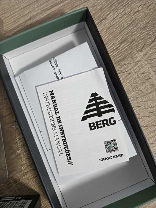 Smart Band BERG – Funcional (Com Marcas de Uso)