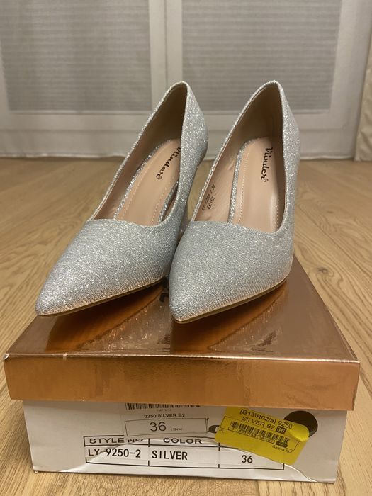 Brokatowe czółenka szpilki roz. 36