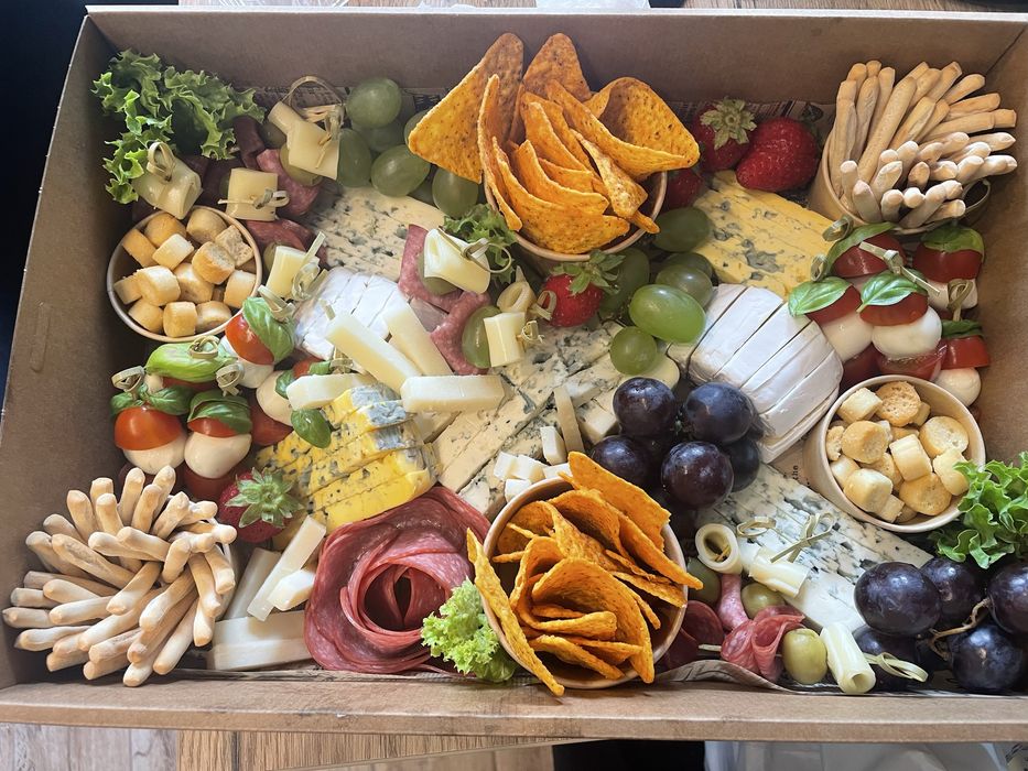 Catering zakąski i deserki
