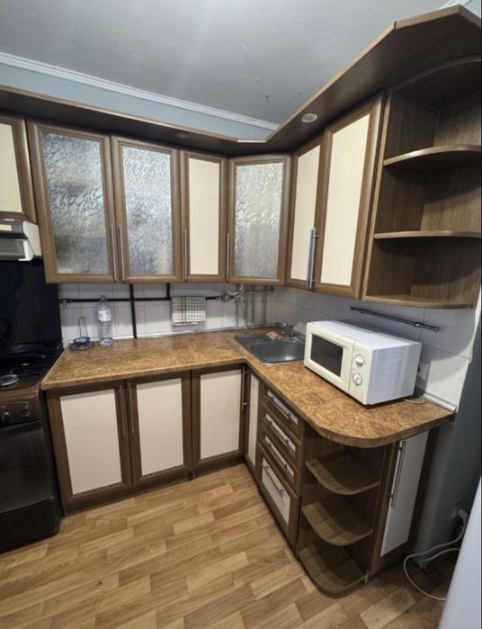Продаж 2 кім квартири!смт Рокитне!Київська обл !Центр
