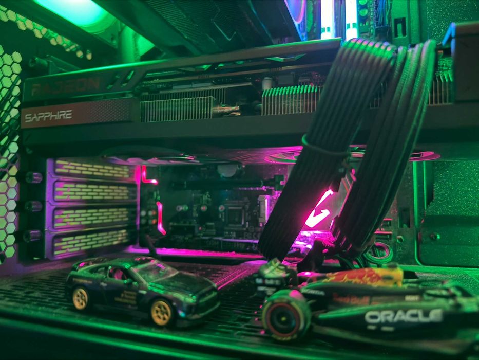 Troco/Vendo Placa Grafica Sapphire RX 7800XT Pulse 16GB C/GARANTIA