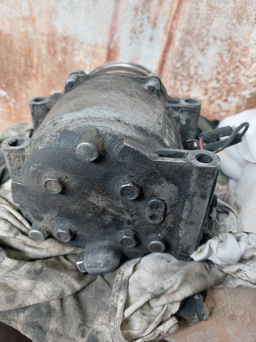 Продам компресор кондиціонера HONDA