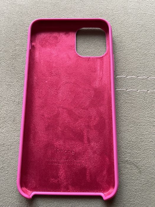 Оригинальные чехлы Apple