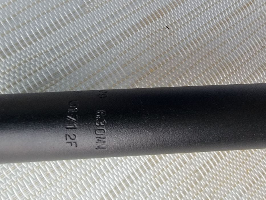 Велоруль, легкий, міцний