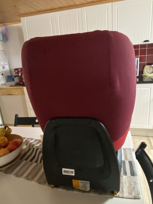 Bébé Confort 2wayFix Base - ISOFIX - Like New!