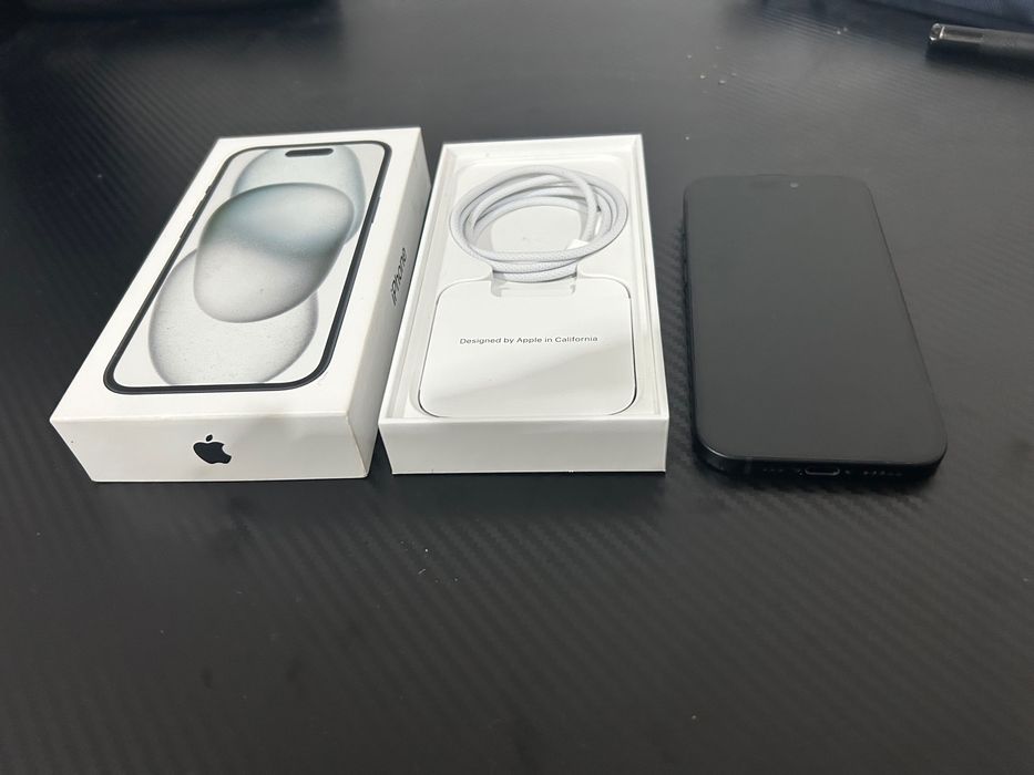 iPhone 15 - com caixa - como novo