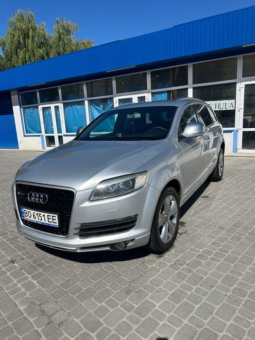 Продам AUDI Q7 2006