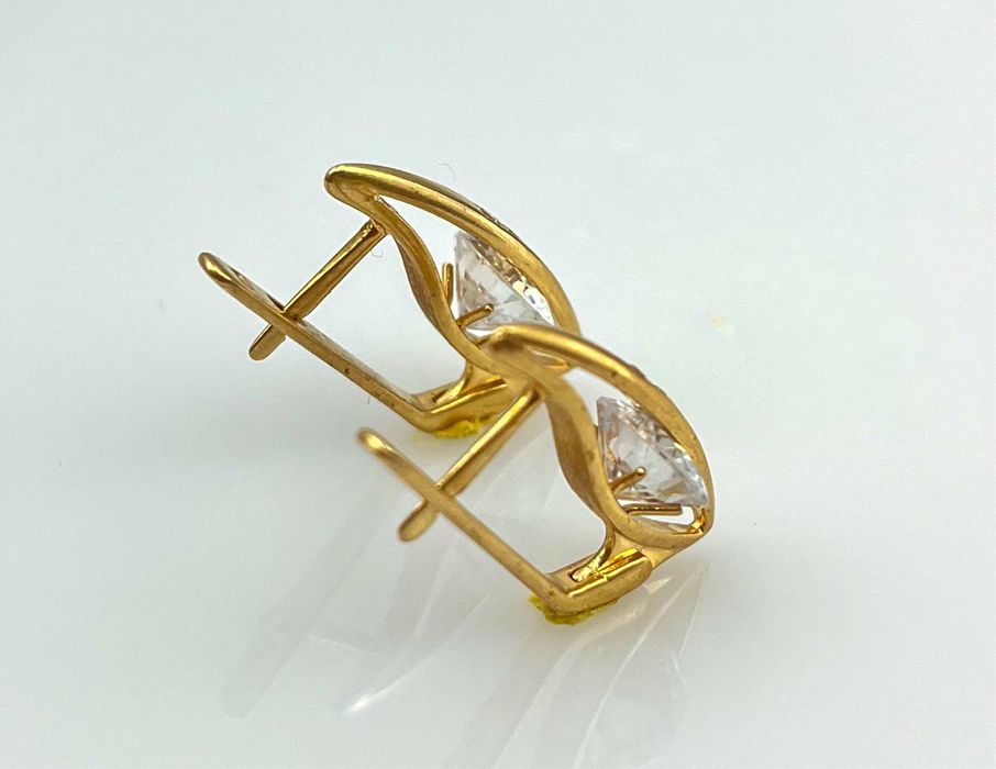 Золотые серьги 585