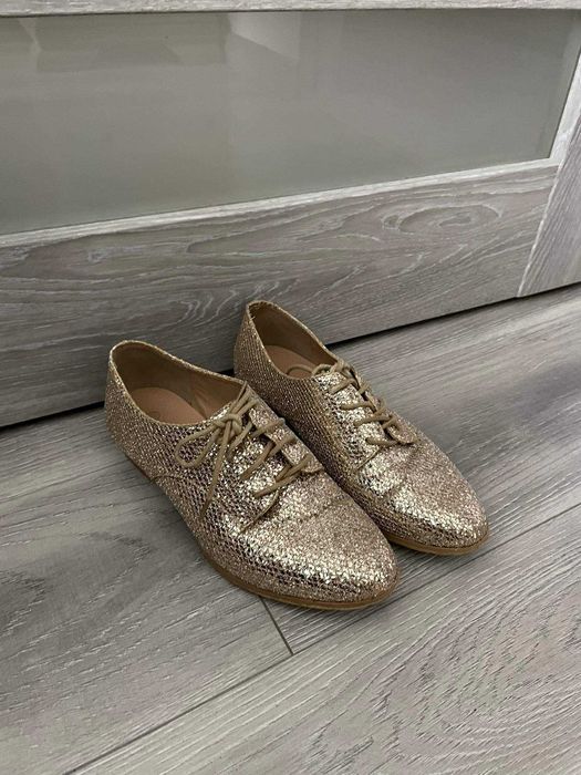 Buty złote rozmiar 38