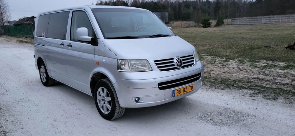 Volkswagen Transporter VW T5 2.5 tdi 5osób klima org przebieg z NL