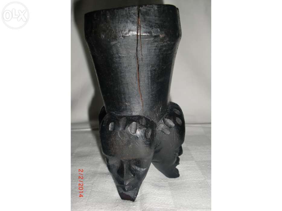 Cinzeiro Pau Preto Arte Africana