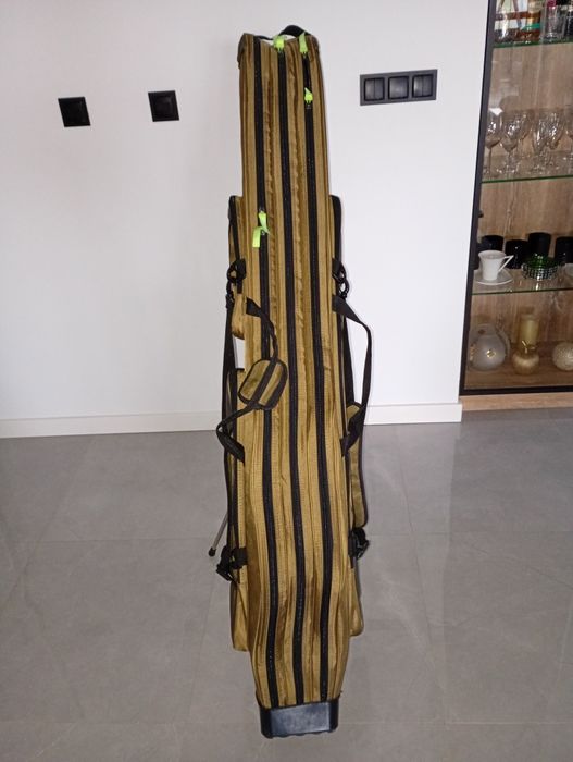 Pokrowiec 160 cm 3 komorowy usztywniany Mistrall