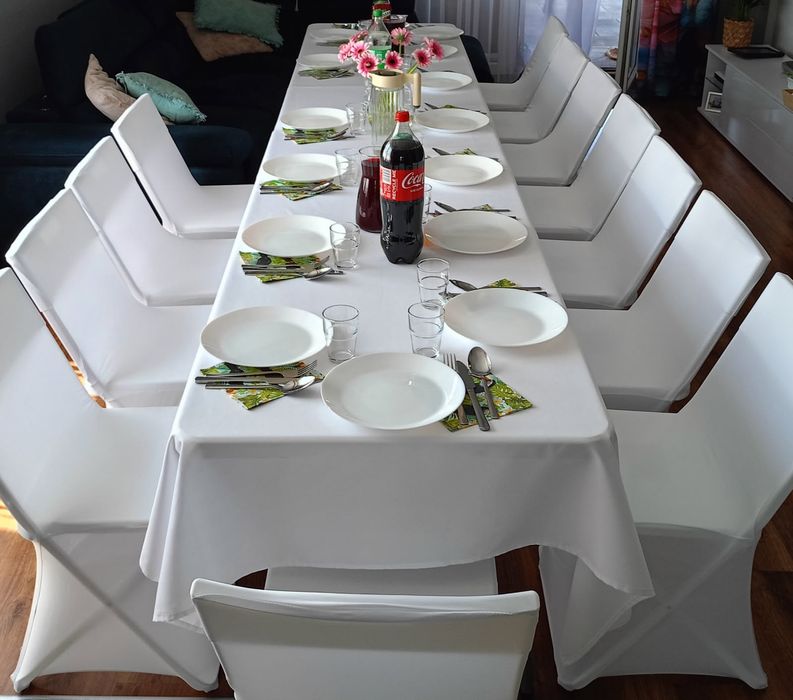 Wynajem krzeseł i stołów