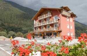 Val di Sole 7–14.02.2026 – Hotel Gran Vacanze 2+2, śniadanie– odstąpię