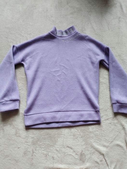 Жіноча кофтинка фіолетоіа