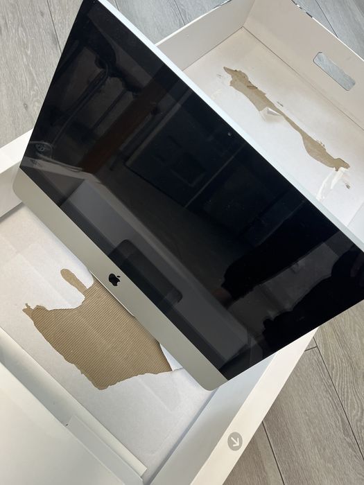 iMac 24 M1/8GB/512GB SSD 2021 рік в хорошому стані