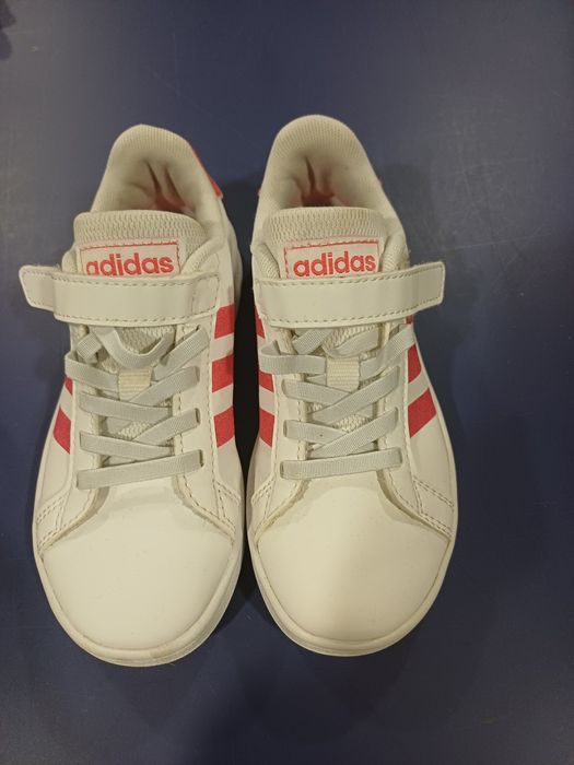 Sapatilhas Adidas Grand Court Kids T28 Brancas e Rosa Glitter - Como N
