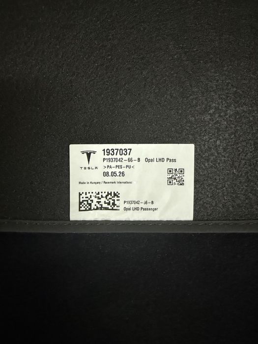 Tapetes Originais Tesla Model Y Juniper 2025/2026 – NOVOS