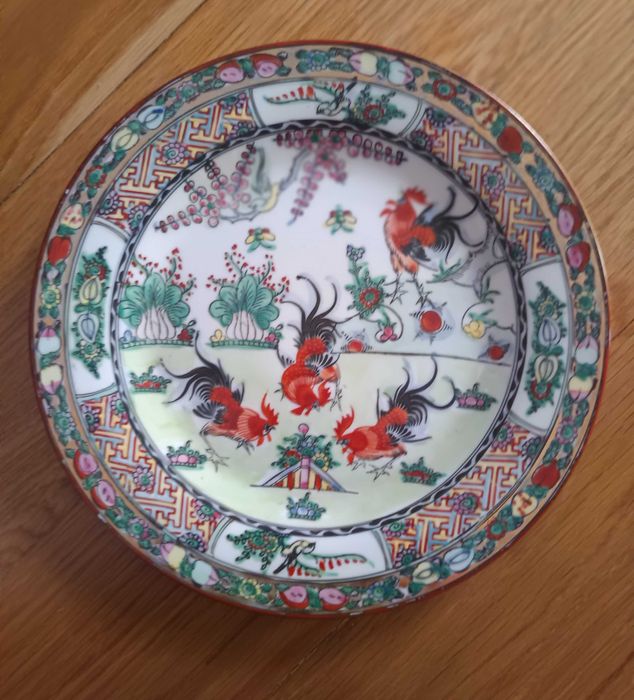 Pratos com motivos orientais (a partir de 12,5€)