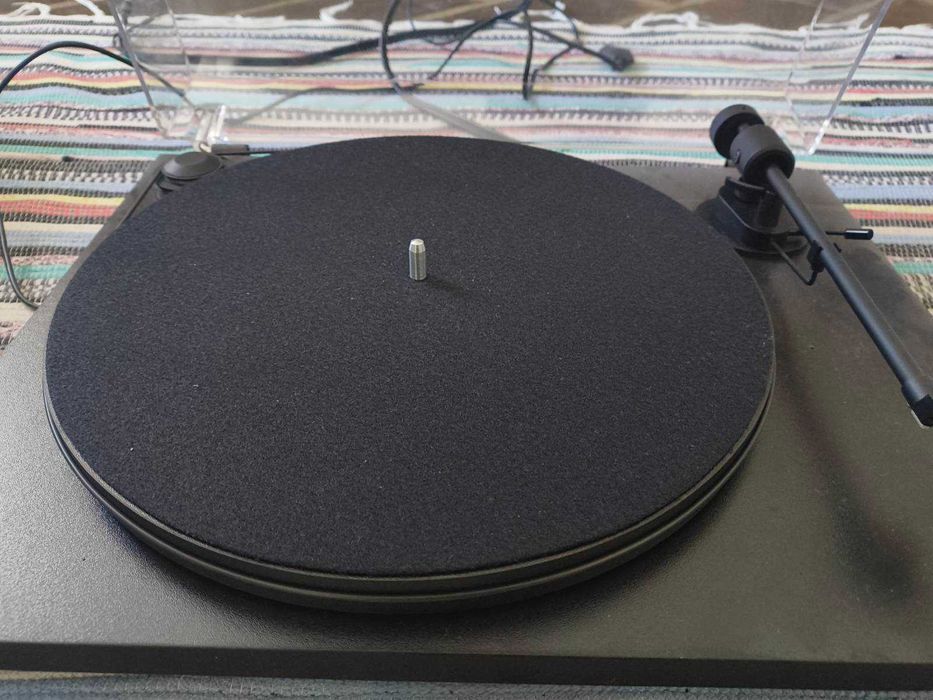 Gira-Discos Pro-Ject E1 Praticamente novo