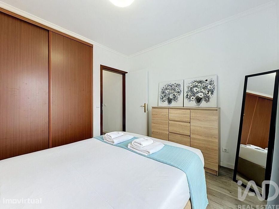 Apartamento T2 em Caniço de 77,85 m2