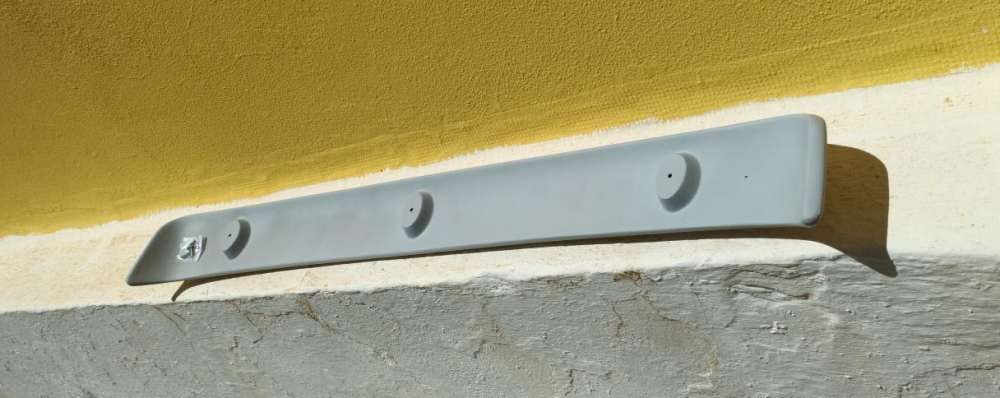 Aileron-spoiler Mits.Pajero (Mk2)