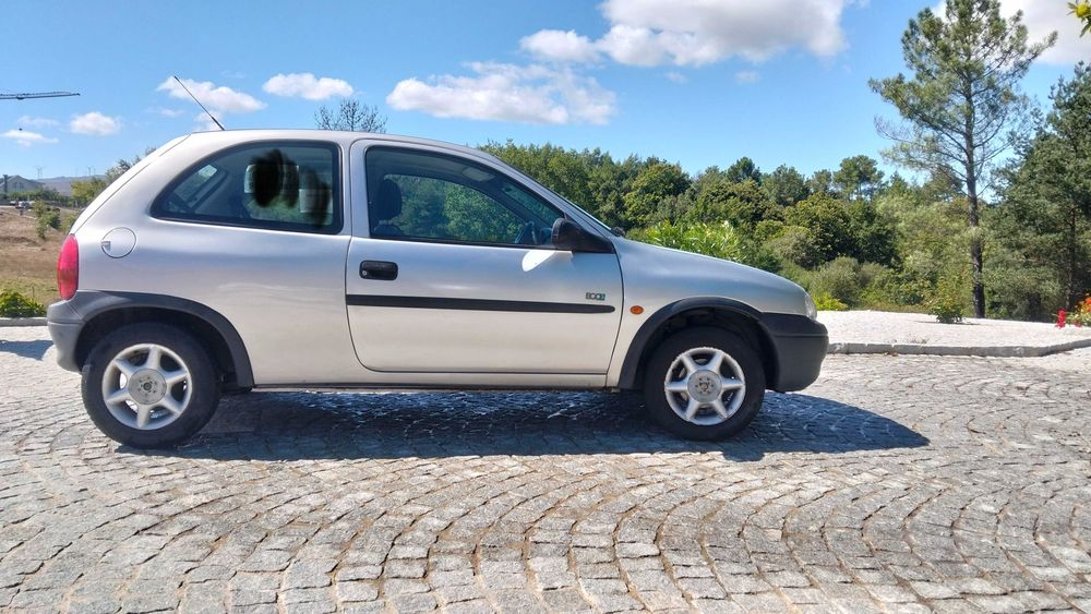 Opel corsa 1.0 1999