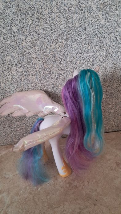Фигурка My Little Pony Селестия Озвученная Светиться редкость