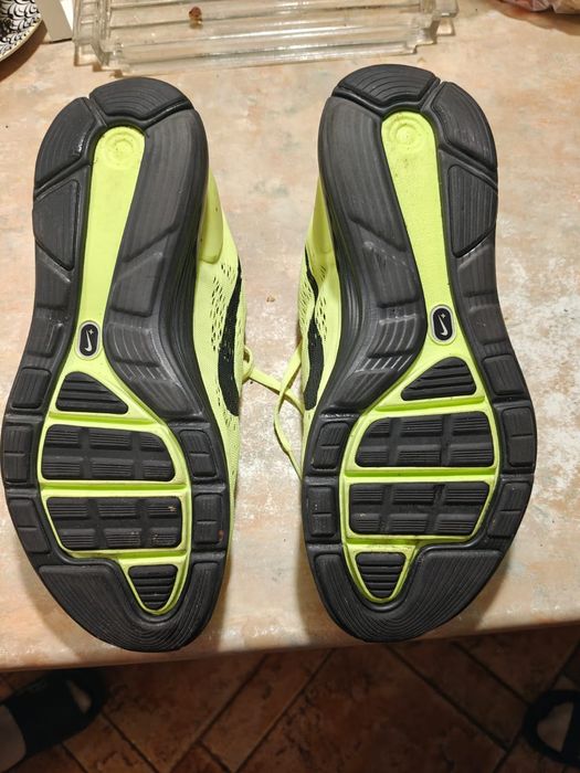 Nike LunarGlide 5 do biegania nr 42