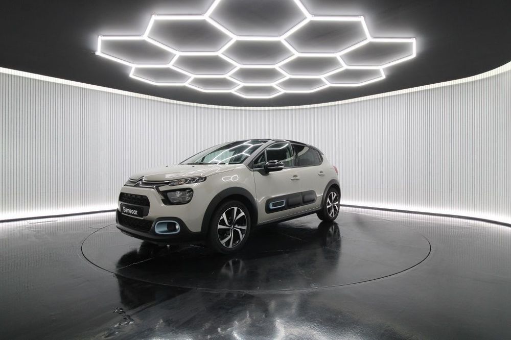 Citroën C3 1.2 PureTech Shine EAT6