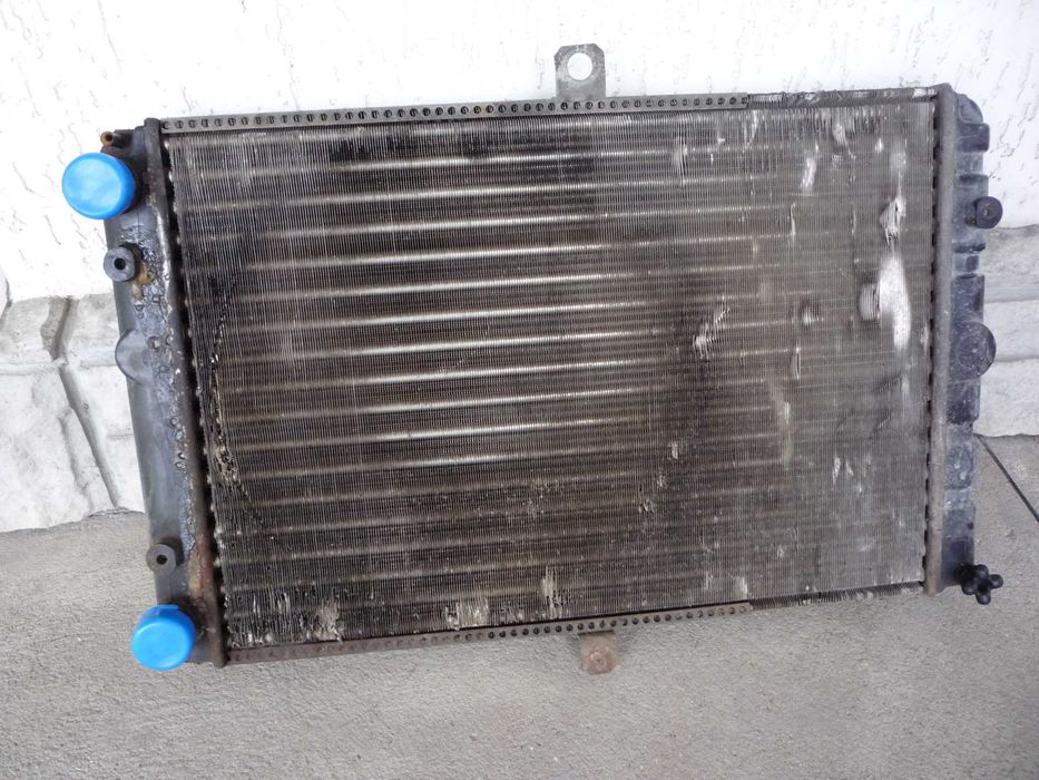 Радіатор ЗАЗ Lanos, треба герметизувати