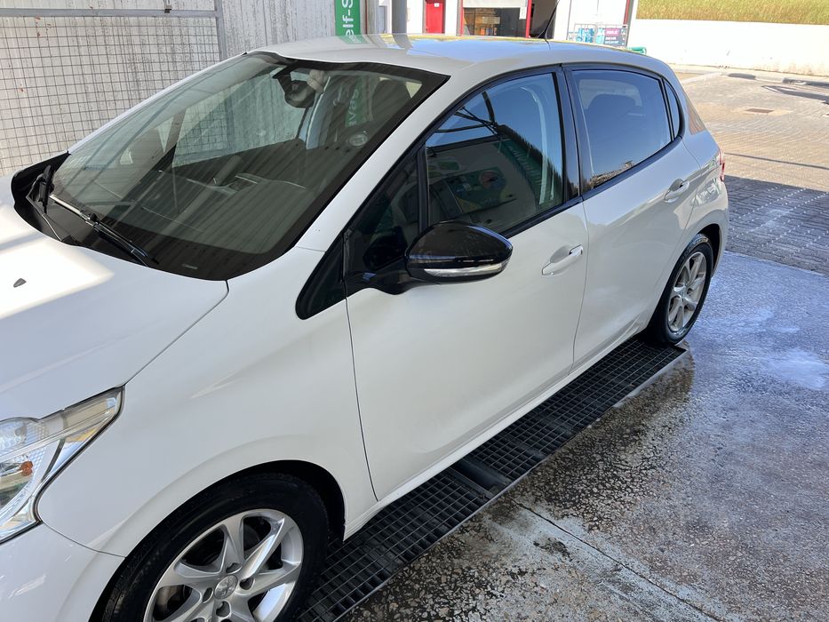 Vendo Peugeot 208