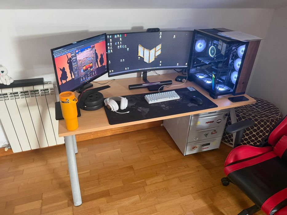 Secretária de Trabalho - Design Minimalista