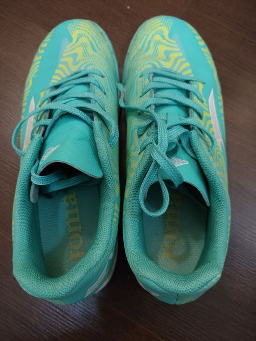 Сороканіжки Joma