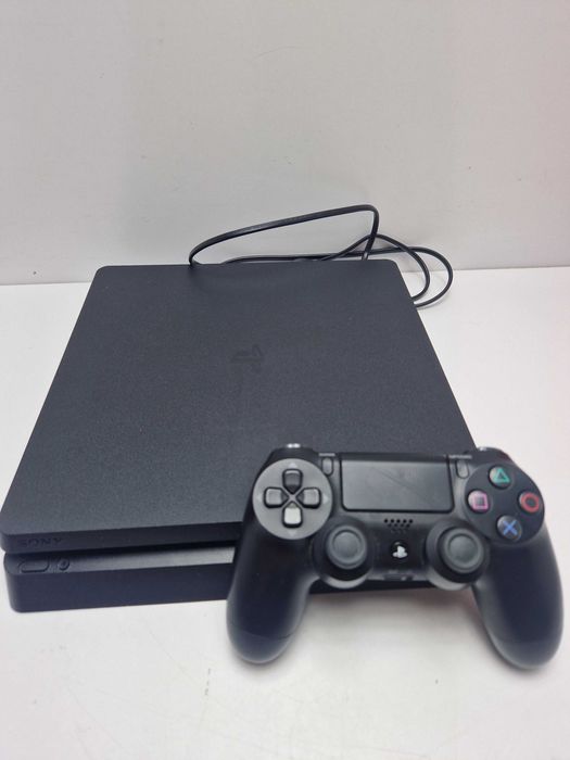 Konsola PLAYSTATION 4 SLIM 500GB + pad