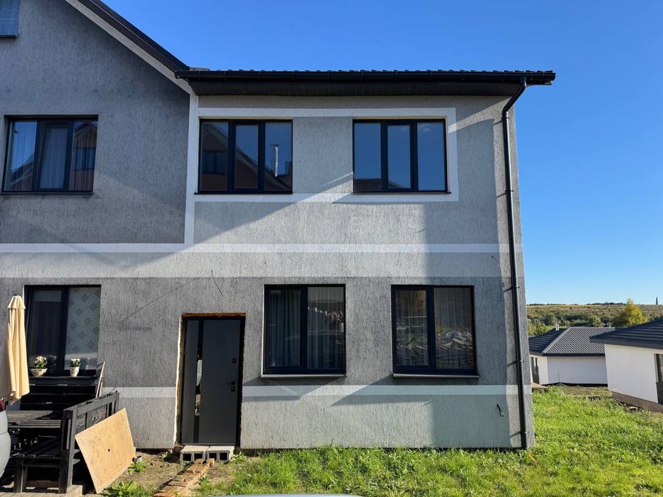 Продам котедж з ремонтом р-н Райський сад