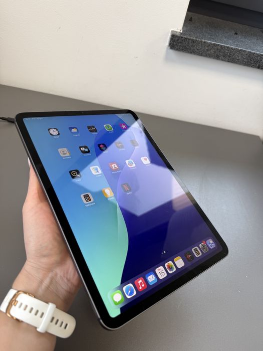 Apple iPad 11 PRO Gen 1 256GB LTE na prezent