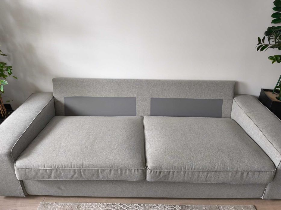 Kanapa Ikea do salonu kolor szary