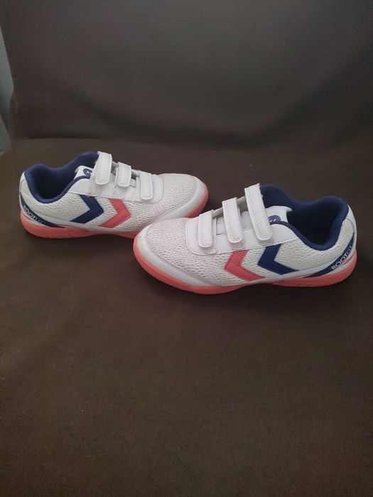 Продам дитячі кросівки фірми Hummel 38 р.