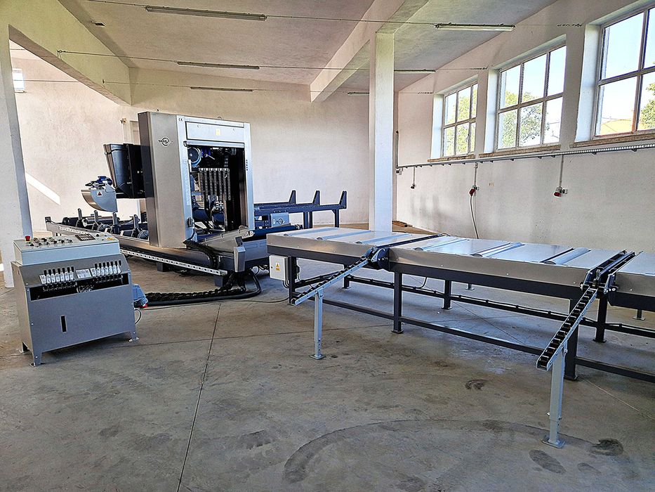 Przemysłowy trak taśmowy piła 60 mm koła 800mm TTS-800 nowy model