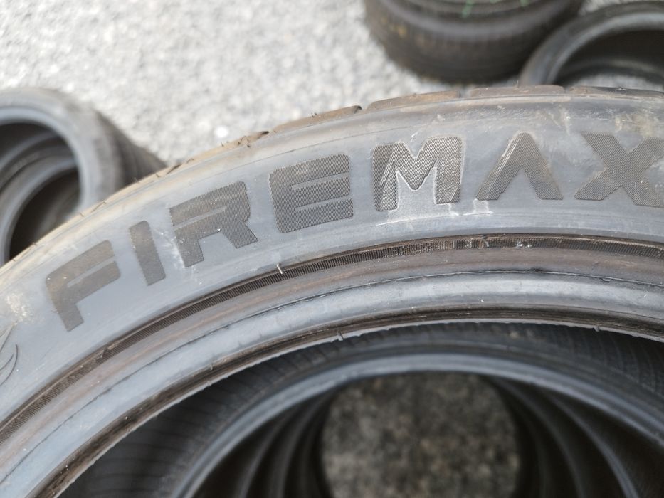 245/40/19 98Y Firemax FM 601