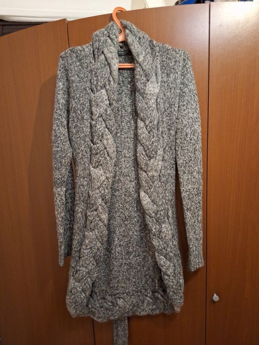 Ciepły sweter kardigan długi