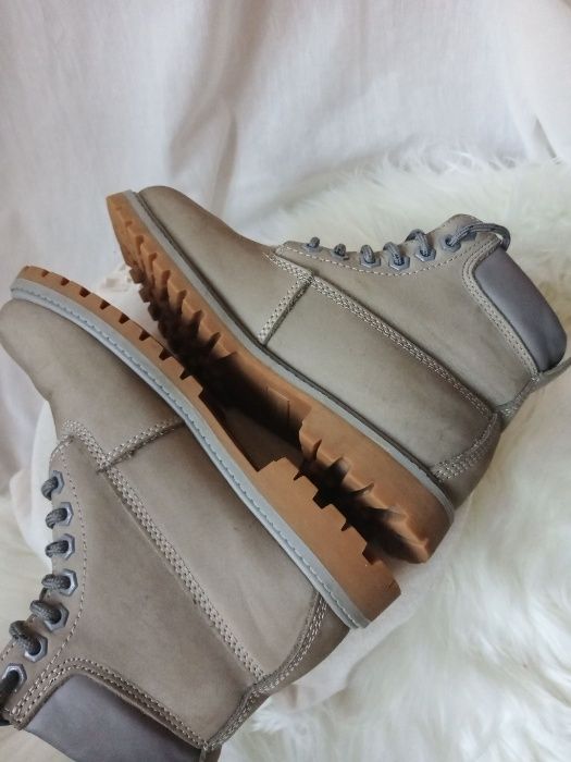 Szare buty trekkingowe trapery skórzane House 36