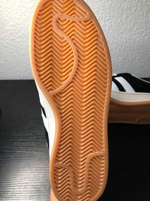 Adidas_Campus_00s_Black R.42