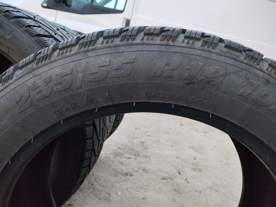 Sprzedam opony 4szt. Kormoran SUV Snow zimowe 235/55 R19