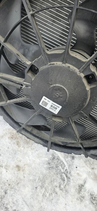 Продам пакет радіаторів на Киа Ниро 2021року Електро